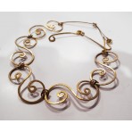 Kakla rota ar spirālēm